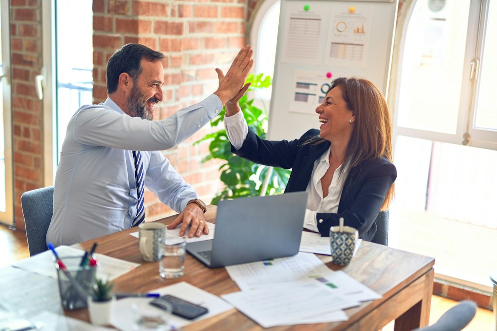 Attracting & Retaining Top Talent with Group Benefits in the USA